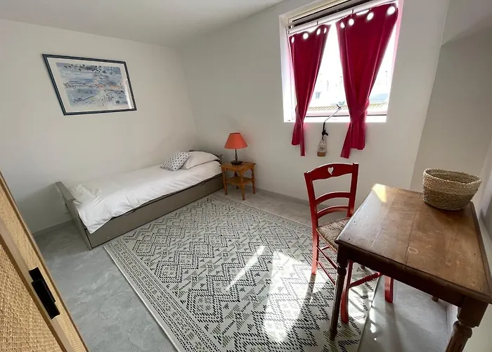 L'ocean, Face Avec Parking Prive * 莱萨布勒-多洛讷